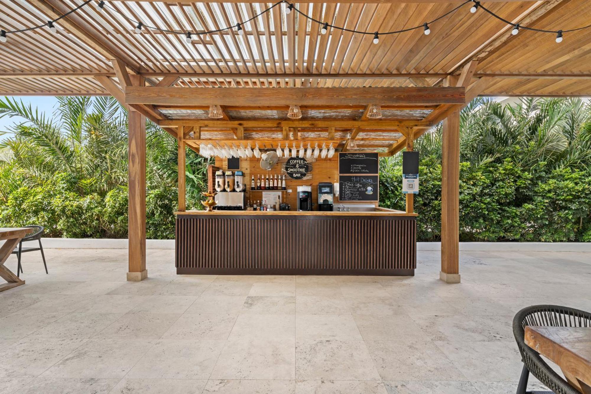 The Rif At Mangrove Beach Corendon All-Inclusive, Curio Willemstad Exterior photo